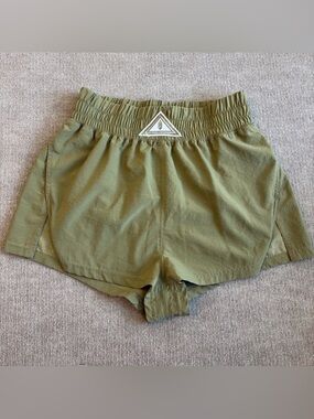 Free People Movement Women’s Sz M Next Round Shorts Muted Sage